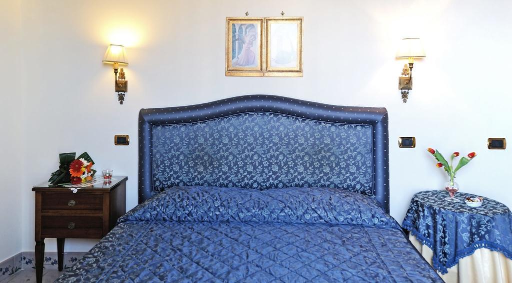 Residenza Del Duca Amalfi Kamer foto